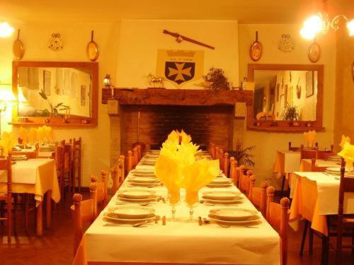 Hotel Restaurant Du Tourisme Latronquière Buitenkant foto